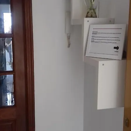 Alojamento de Acomodação e Pequeno-almoço Neptuno